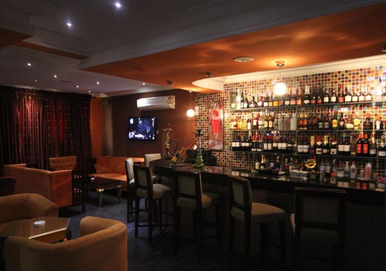 Apollo Hotel Lagos Exterior foto